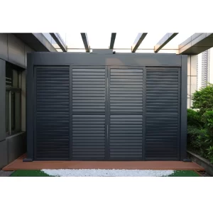 Sliding alu panel for bioclimatic pergola.